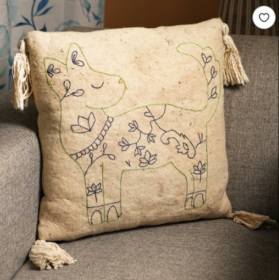 Hand Embroidered Wool Multicolor Cushion (Option: Style1)